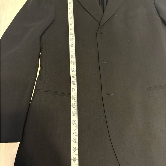 Hugo Boss Black Sport Coat with Classic Tailoring - Picture 5 of 6